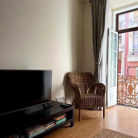 Apartment By The River - Lisbon *
