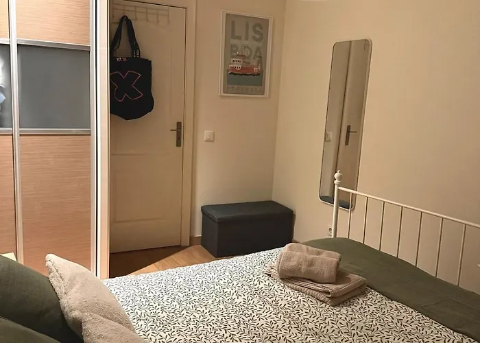 By The River - Lisbon Lejlighed *