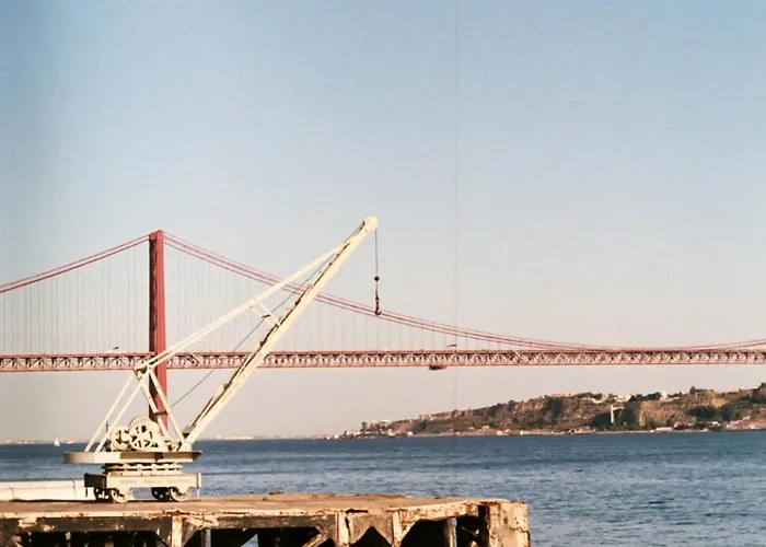 By The River - Lisbon Διαμέρισμα *
